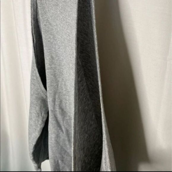 Forever 21 Loose Trapeze Style Tank - Picture 3 of 3